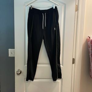 Adidas medium black with green outline drawstring jogging pants